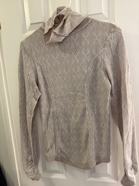 gimmicks by BKE Light Cream Textured Turtleneck Sweater